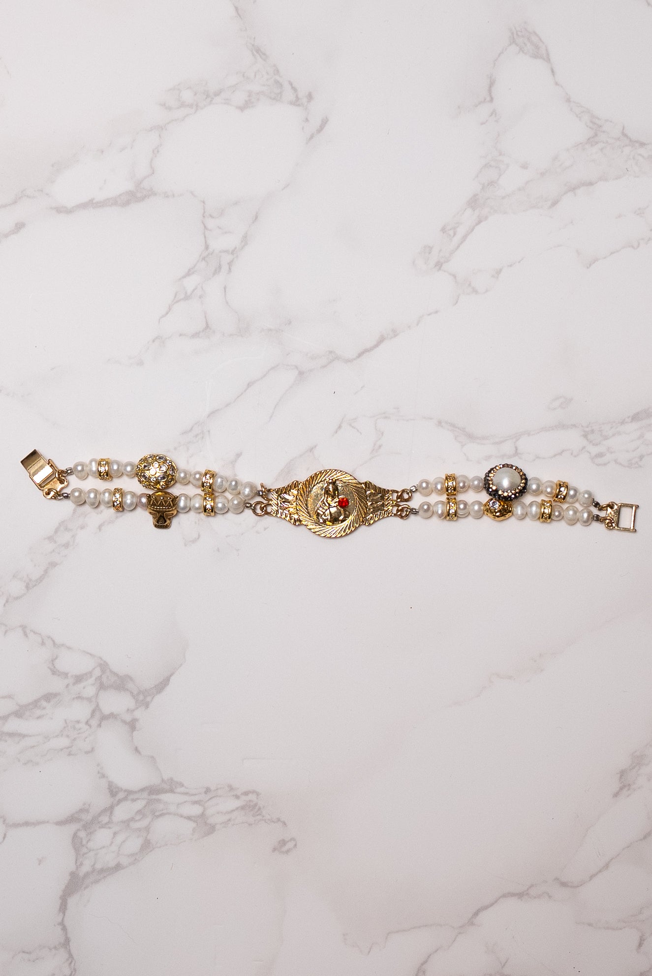 The Madonna’ double pearl bracelet