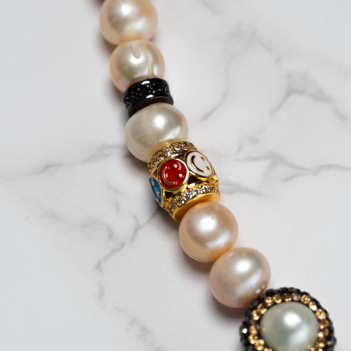 REGAL PEARL NECKLACE