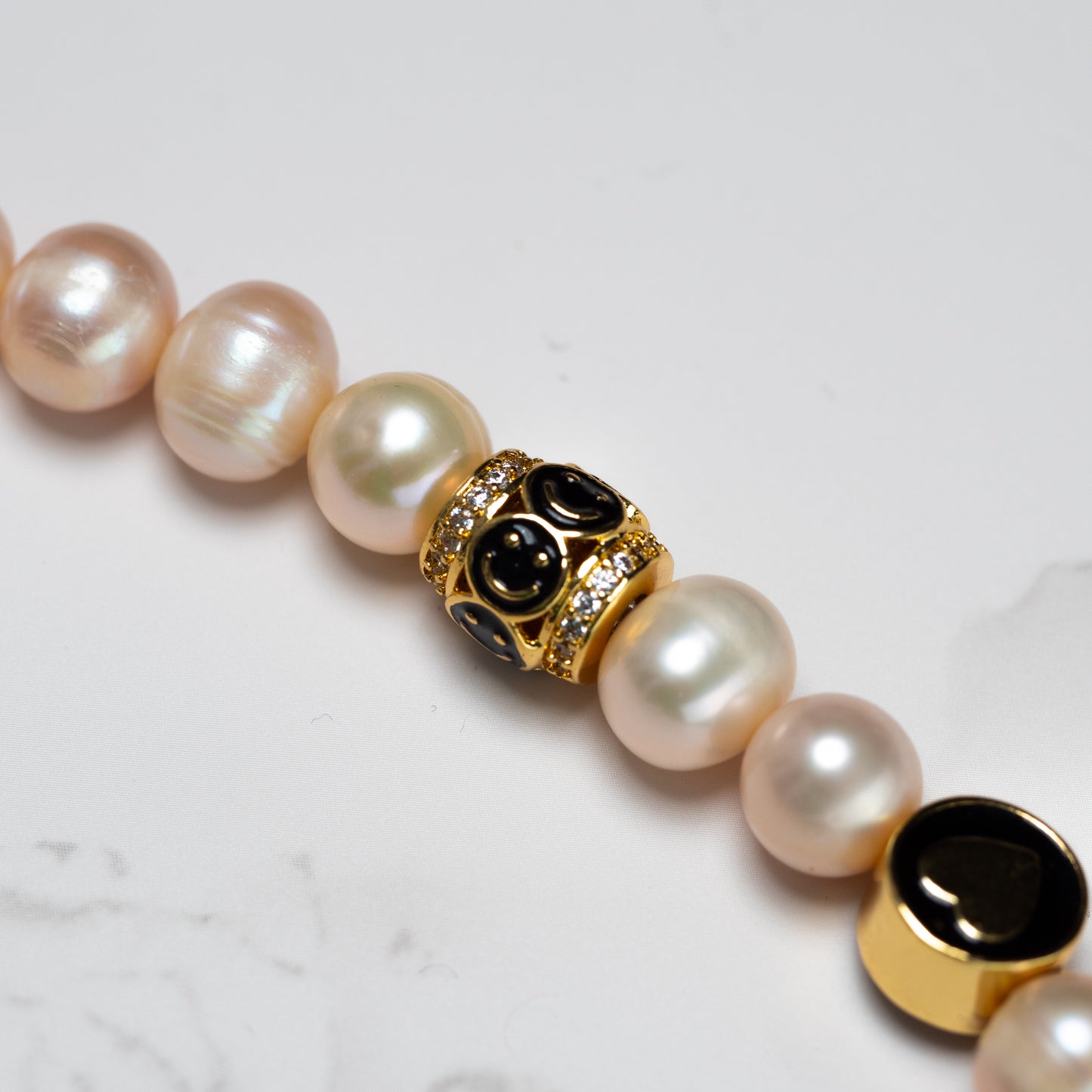 REGAL PEARL NECKLACE