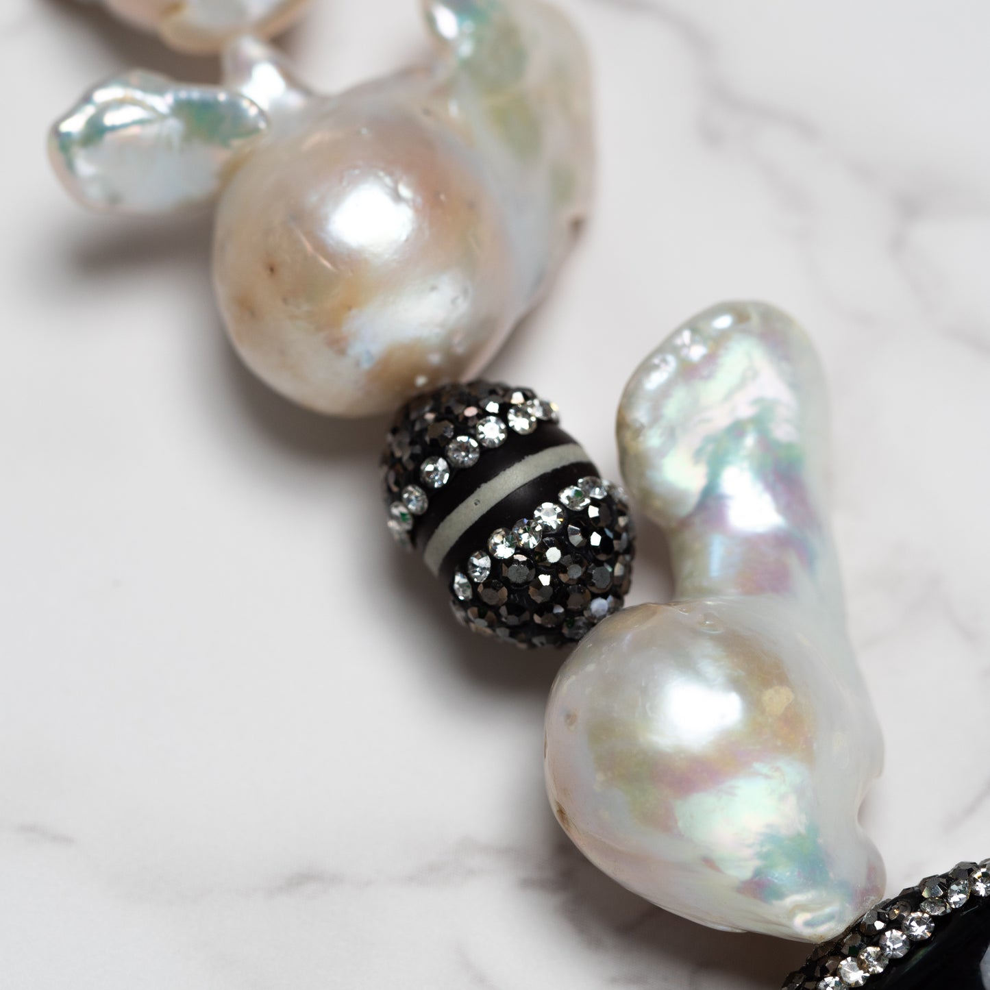 WARRIOR FLAMEBALL PEARL NECKLACE